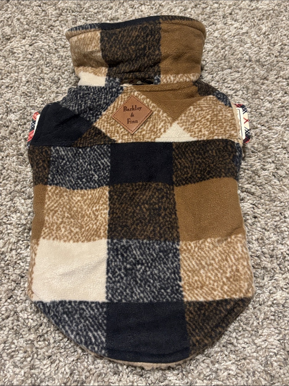 NWT Barkley & Finn Plaid Fleece Sherpa Lined Dog Coat XS